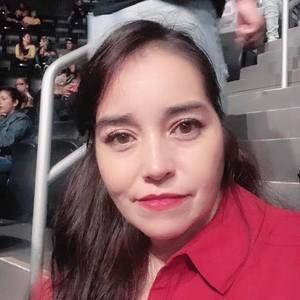 Meet your Posher, Araceli